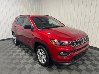 New 2025 Jeep Compass Latitude image 1