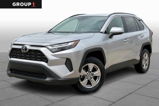 Used 2023 Toyota RAV4 XLE image 1