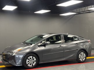 Used 2016 Toyota Prius Three image 1