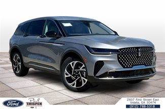 New 2025 Lincoln Nautilus Premier w/ Equipment Group 102A image 1