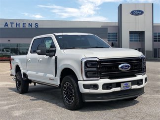 New 2025 Ford F250 4x4 Crew Cab Super Duty image 1