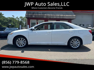 Used 2012 Toyota Camry XLE image 1