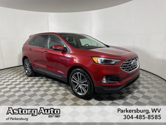Used 2024 Ford Edge Titanium image 1