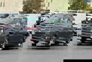 Certified 2025 Lexus ES 300h w/ Luxury Package video 2