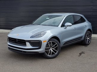 Used 2025 Porsche Macan image 1