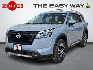 New 2025 Nissan Pathfinder Platinum w/ Black Appearance Package image 1
