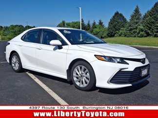 Used 2023 Toyota Camry LE image 1