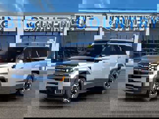 Used 2025 Hyundai Santa Fe SE image 1
