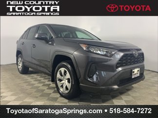 Used 2022 Toyota RAV4 LE image 1