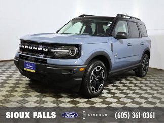 Certified 2024 Ford Bronco Sport Outer Banks w/ Tech Package image 1