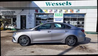 Used 2023 Kia Forte GT-Line w/ GT-Line Premium Package image 1