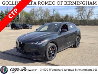 New 2025 Alfa Romeo Stelvio Sprint image 1