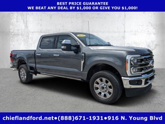 Used 2023 Ford F250 Lariat w/ Chrome Package image 1
