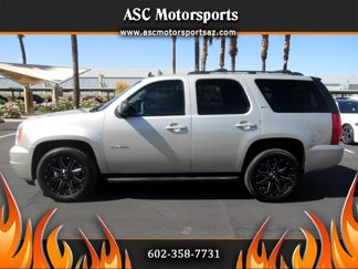 Used 2014 GMC Yukon SLT image 1