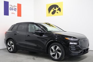 New 2025 Audi Q6 e-tron Prestige image 1
