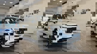 New 2025 Volvo XC90 T8 Plus w/ Protection Package Premier image 1