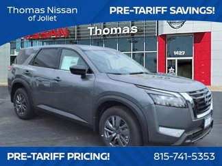 New 2025 Nissan Pathfinder S image 1
