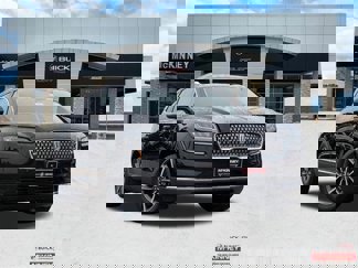 Used 2022 Lincoln Nautilus FWD image 1