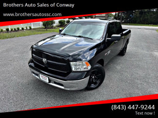 Used 2019 RAM 1500 Classic SLT image 1