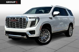 Used 2025 GMC Yukon Denali w/ Sun & Power Step Package image 1