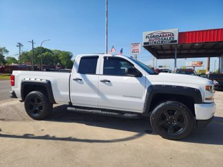 Used 2018 Chevrolet Silverado 1500 Custom w/ Custom Value Package image 1