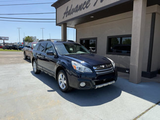 Used 2013 Subaru Outback 2.5i Limited image 1