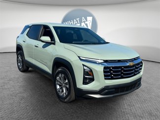 Used 2025 Chevrolet Equinox LT image 1