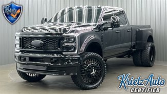 Used 2025 Ford F450 Platinum w/ FX4 Off-Road Package image 1