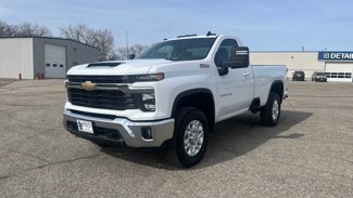 New 2025 Chevrolet Silverado 3500 LT image 1