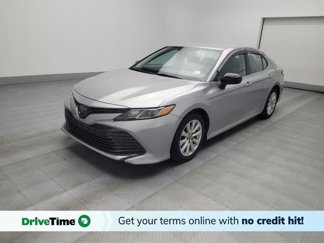 Used 2019 Toyota Camry LE image 1