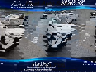 Used 2020 Toyota RAV4 XLE image 1