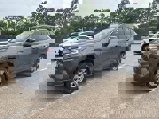 Used 2025 Toyota RAV4 XLE image 1