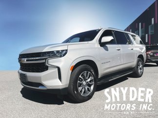 Used 2023 Chevrolet Suburban LS w/ Driver Alert Package image 1