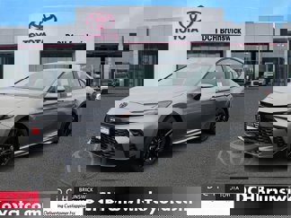 New 2026 Toyota Camry SE image 1