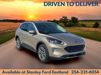 Used 2021 Ford Escape SEL w/ Technology Package image 1
