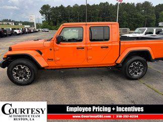 New 2025 Jeep Gladiator Sport w/ Premium Package image 1