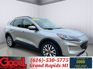 Used 2021 Ford Escape Titanium image 1