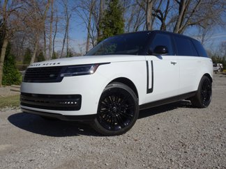 New 2025 Land Rover Range Rover Long Wheelbase SE image 1