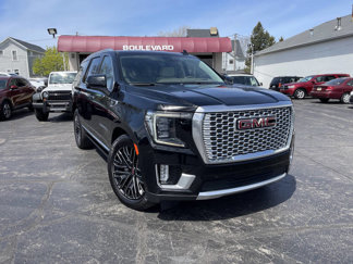 Used 2021 GMC Yukon Denali w/ Denali Ultimate Package image 1