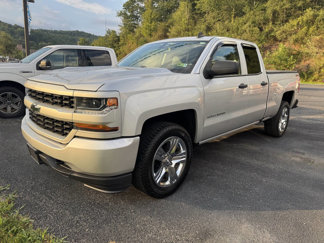 Used 2019 Chevrolet Silverado 1500 Custom w/ Custom Convenience Package image 1