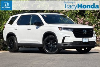 New 2025 Honda Pilot Black Edition image 1