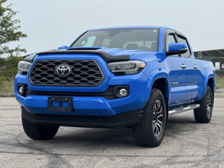 Used 2020 Toyota Tacoma TRD Sport image 1