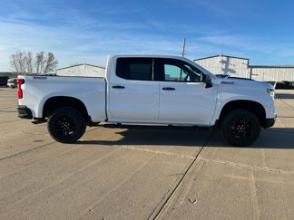 Used 2023 Chevrolet Silverado 1500 LT Trail Boss image 1
