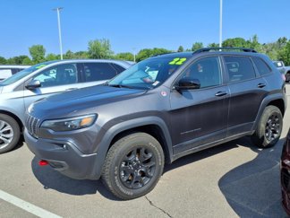 Used 2022 Jeep Cherokee Trailhawk w/ Trailer Tow Group image 1