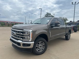 Used 2023 Ford F250 Lariat image 1