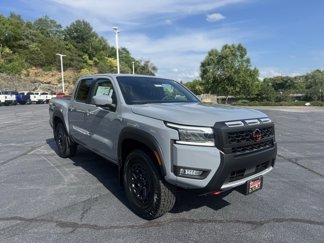 New 2025 Nissan Frontier PRO-4X w/ Pro Convenience Package image 1