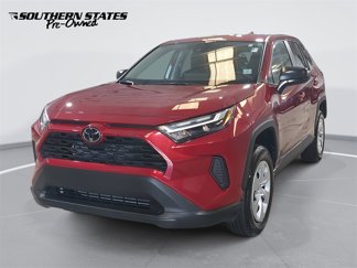 Used 2025 Toyota RAV4 LE image 1