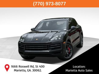 Used 2024 Porsche Cayenne S image 1