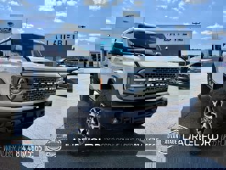 New 2025 Ford Bronco Badlands image 1
