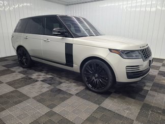 Used 2019 Land Rover Range Rover Supercharged image 1